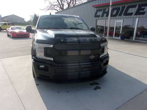 Used 2018 Ford F150 Lariat w/ Equipment Group 502A Luxury AWD/4WD image 2