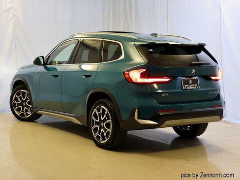 Certified 2025 BMW X1 xDrive28i AWD/4WD image 9