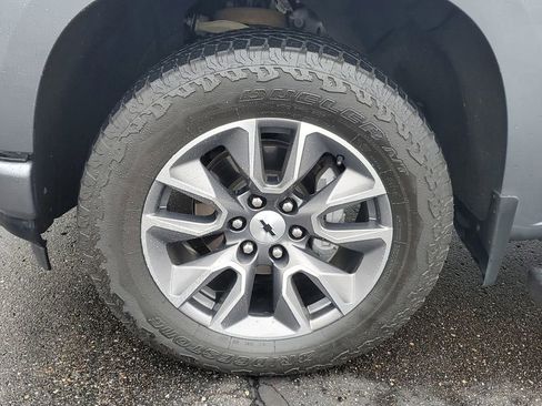 Used 2022 Chevrolet Silverado 1500 RST w/ Safety Package image 5