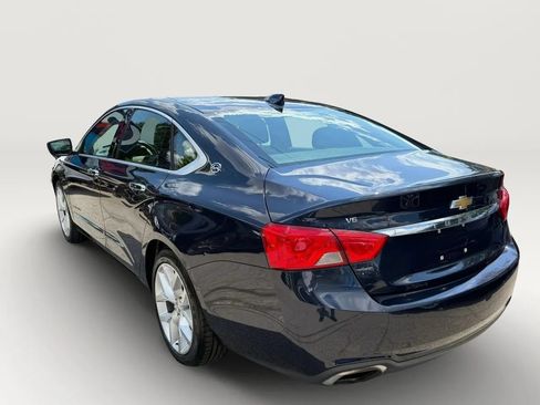 Used 2019 Chevrolet Impala Premier FWD image 5