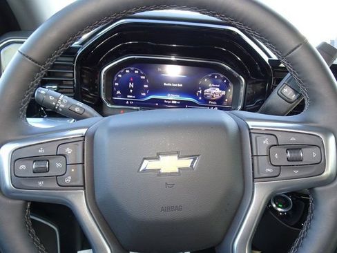 New 2025 Chevrolet Silverado 1500 LT w/ Convenience Package II image 11