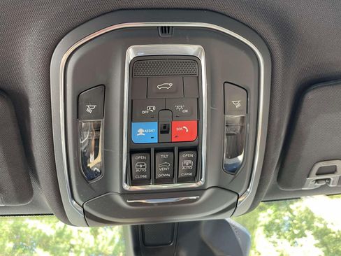 Used 2023 Jeep Grand Cherokee L Limited w/ Trailer Tow Group (B) RWD image 31