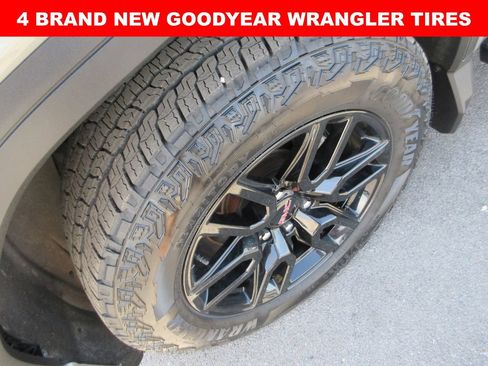 Certified 2023 GMC Sierra 1500 Elevation AWD/4WD image 3