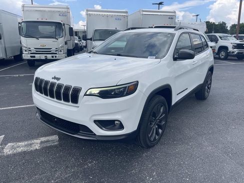 Used 2021 Jeep Cherokee Latitude Lux 80th Anniv w/ Quick Order Package 26U 80TH FWD image 7