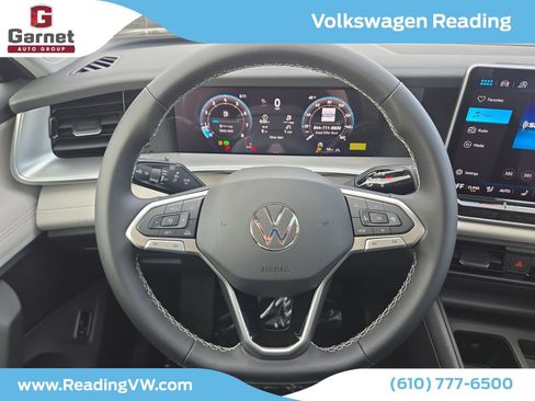 New 2026 Volkswagen Tiguan SE image 16