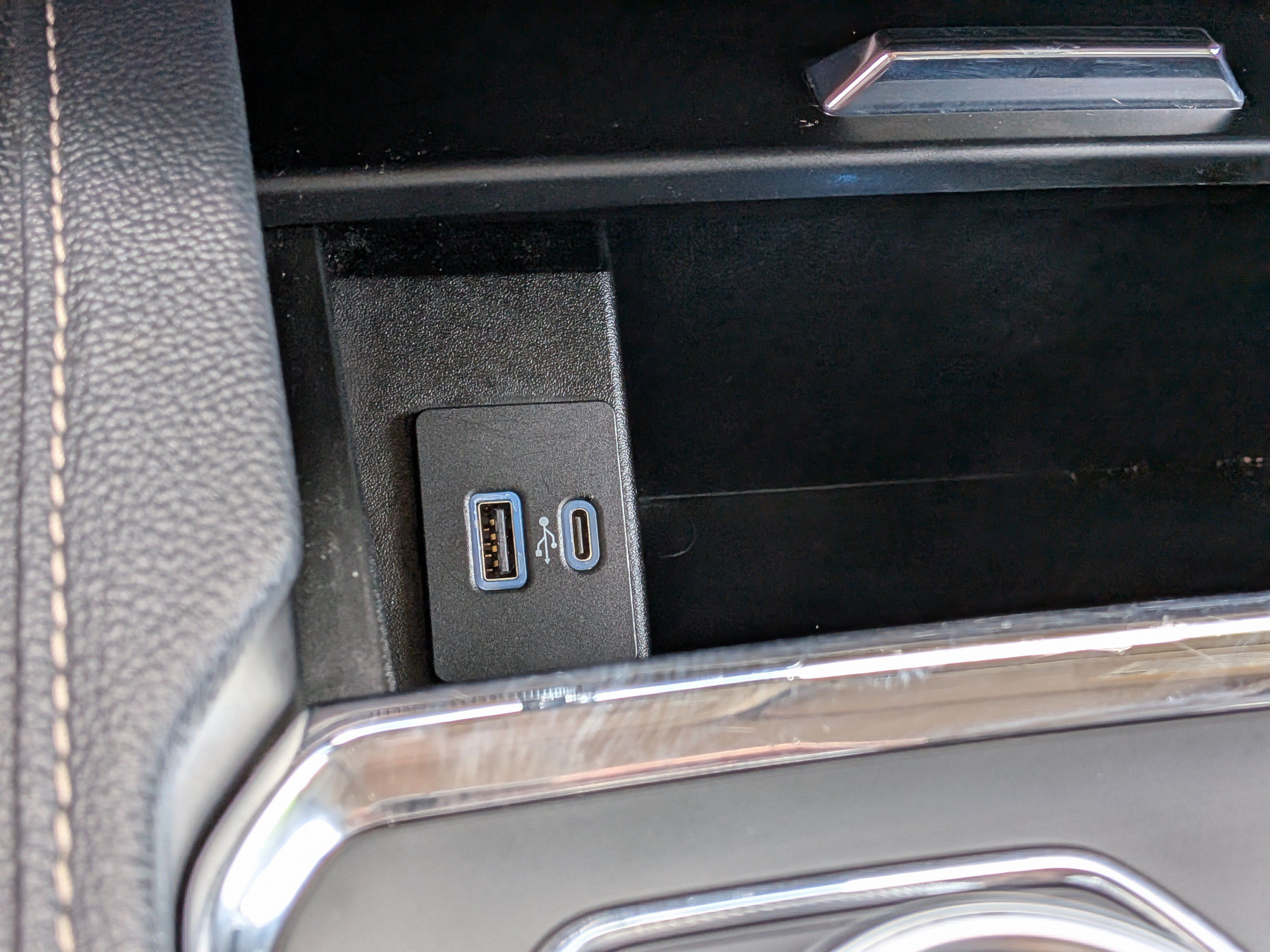 Used 2024 Ford Expedition XLT RWD image 31