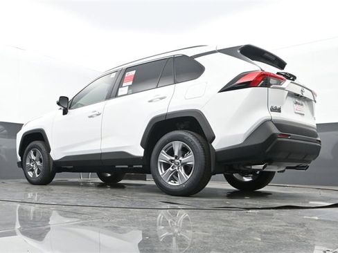 New 2025 Toyota RAV4 XLE w/ Convenience Package image 25