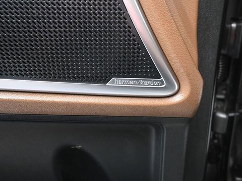 Used 2020 Kia Telluride SX w/ SX Prestige Package AWD/4WD image 12
