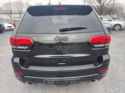 Used 2015 Jeep Grand Cherokee Altitude AWD/4WD image 6