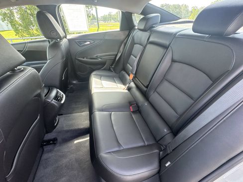 Certified 2022 Chevrolet Malibu Premier FWD image 23