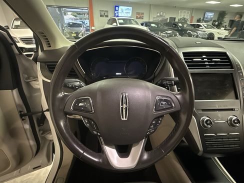 Used 2018 Lincoln MKC Reserve FWD image 32