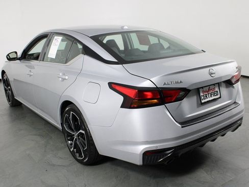 Certified 2023 Nissan Altima 2.5 SR image 4