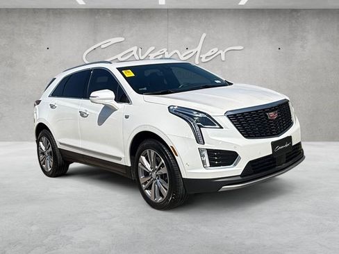 Certified 2024 Cadillac XT5 Premium Luxury w/ Technology Package FWD image 2