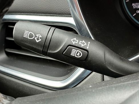 Used 2024 Chevrolet Equinox LT AWD/4WD image 13