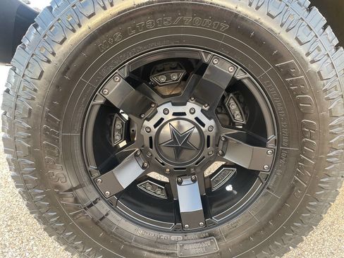 Used 2011 Jeep Wrangler Sport image 10