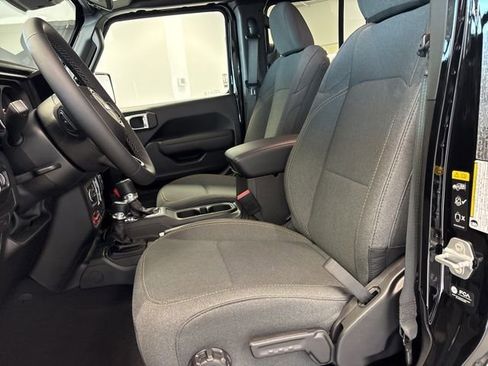 New 2026 Jeep Gladiator Willys image 11