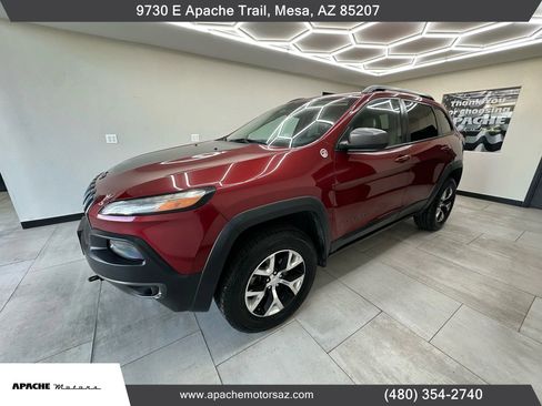 Used 2014 Jeep Cherokee Trailhawk w/ Comfort/Convenience Group image 2