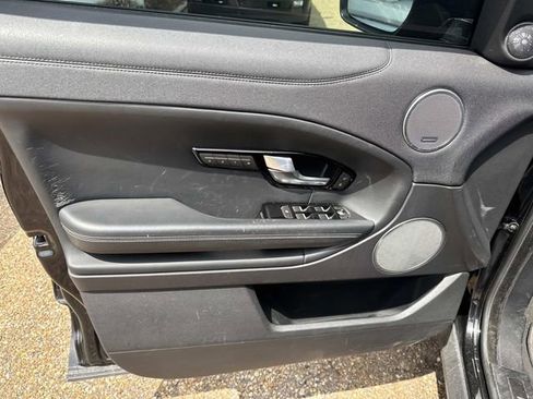 Used 2017 Land Rover Range Rover Evoque HSE image 25