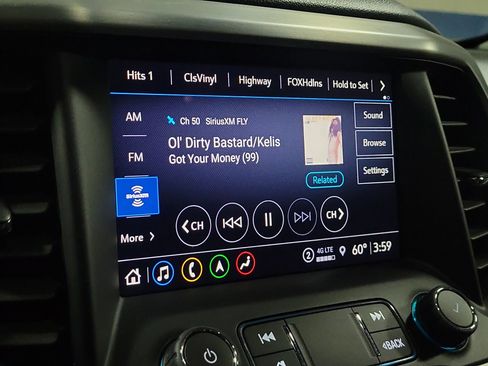 Used 2023 GMC Acadia SLT image 33