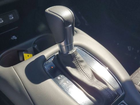 Certified 2026 Honda HR-V LX image 31