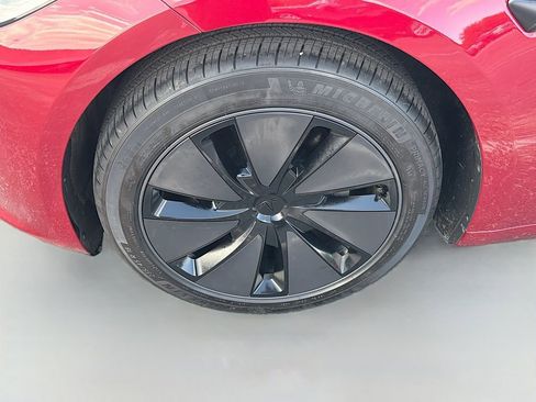 Used 2025 Tesla Model 3 Long Range RWD image 32