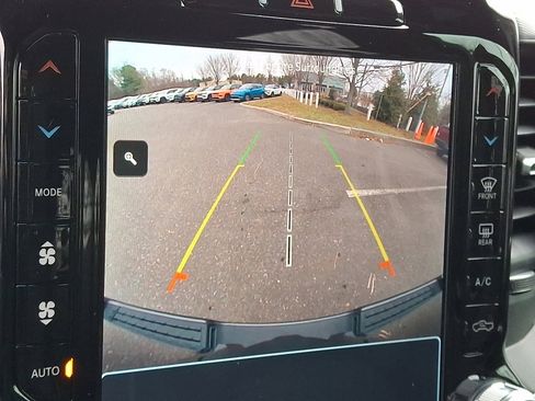 Used 2024 RAM 1500 Laramie image 30