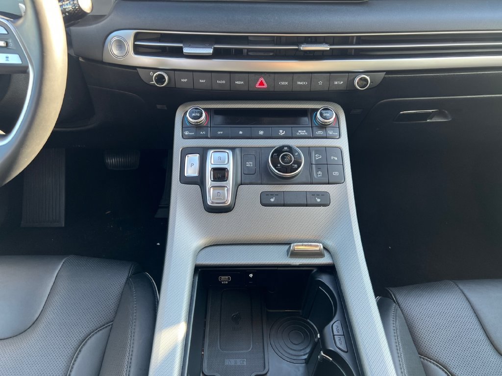 Used 2025 Hyundai Palisade SEL AWD/4WD image 16