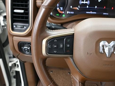 Used 2024 RAM 3500 Limited w/ Towing Technology Group image 32