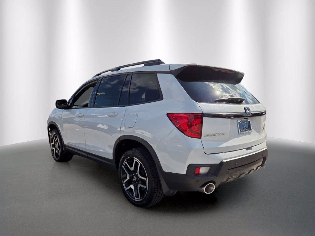 Certified 2023 Honda Passport Elite image 5