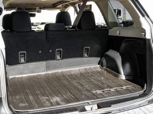 Used 2018 Subaru Forester 2.5i Premium image 60