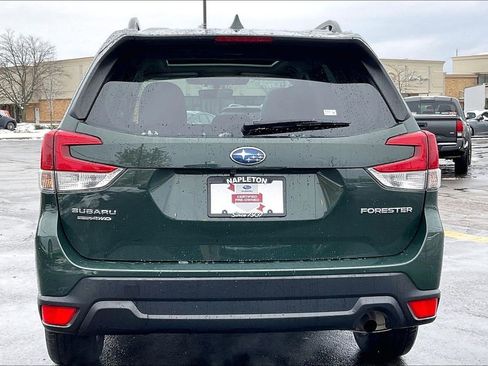 Certified 2023 Subaru Forester Premium image 3