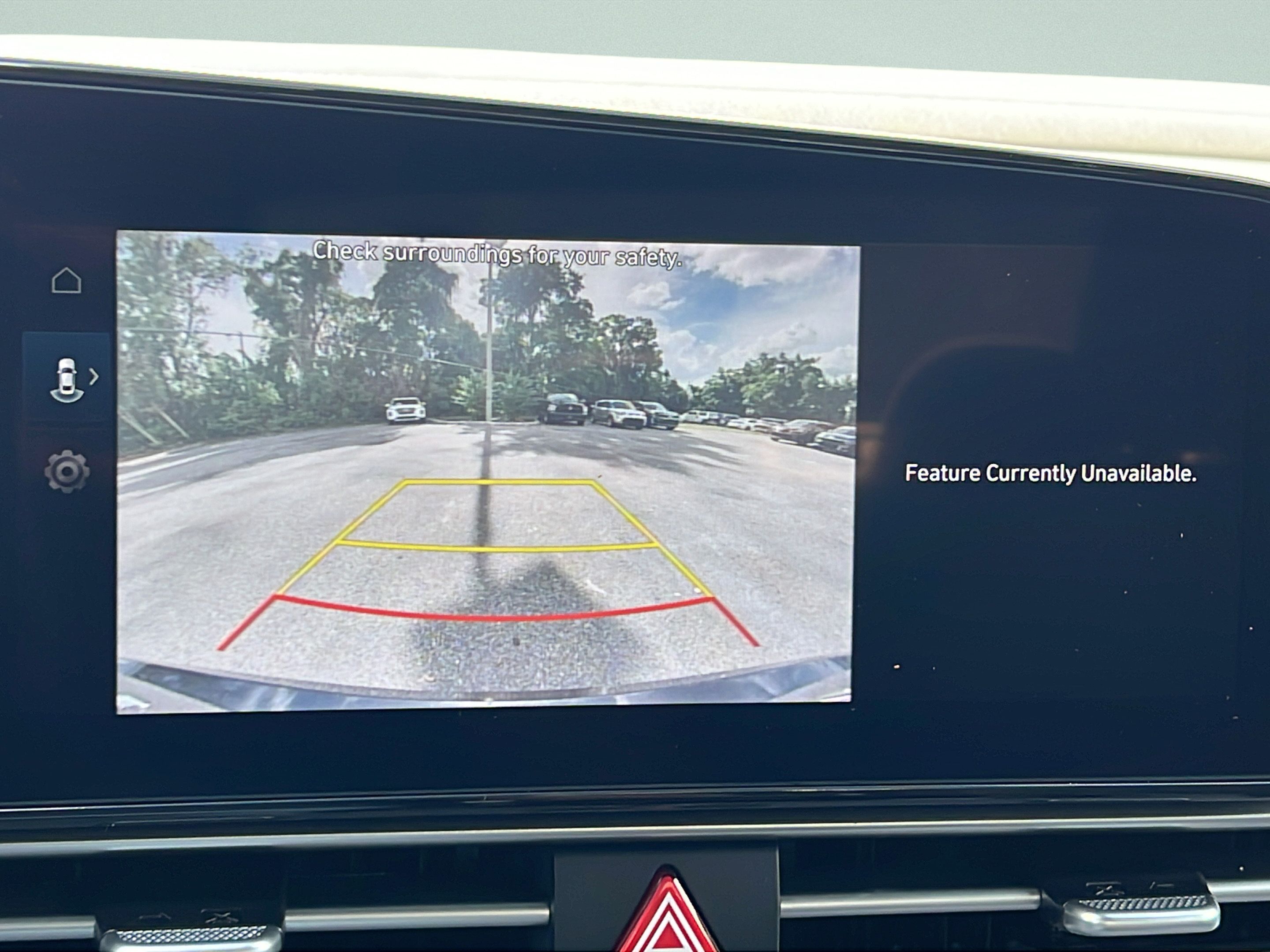 Used 2024 Hyundai Elantra SEL FWD image 15