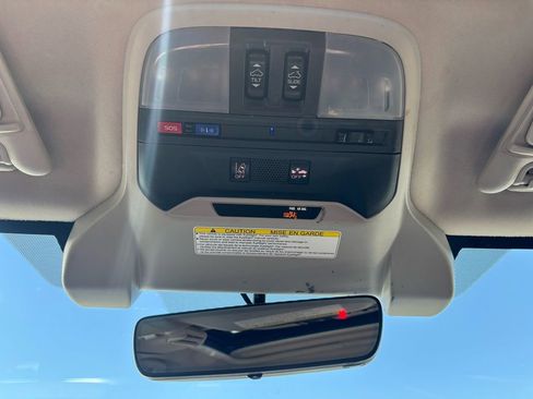 Used 2021 Subaru Crosstrek 2.0i Premium w/ Moonroof Package AWD/4WD image 31