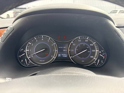 Used 2019 INFINITI QX80 Luxe w/ Proassist Package RWD image 7