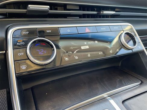 Used 2024 Genesis GV80 3.5T image 25