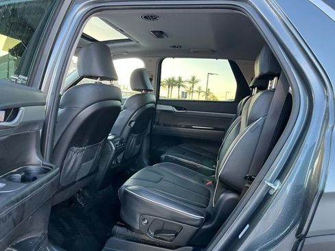 Used 2025 Hyundai Palisade SEL image 14