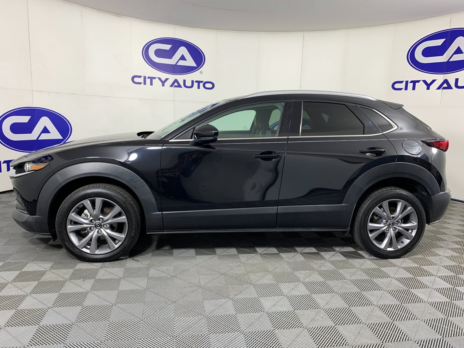 Used 2022 MAZDA CX-30 AWD 2.5 S w/ Premium Package image 6