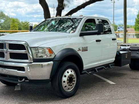 Used 2018 RAM 5500 Tradesman w/ Max Tow Package AWD/4WD image 1