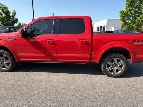 Used 2019 Ford F150 Lariat w/ Equipment Group 502A Luxury AWD/4WD image 11