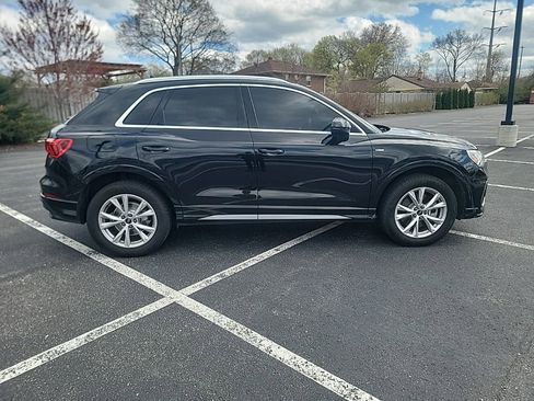 Used 2023 Audi Q3 2.0T Premium AWD/4WD image 6