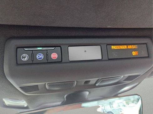 Used 2024 Chevrolet Corvette Z06 RWD image 24