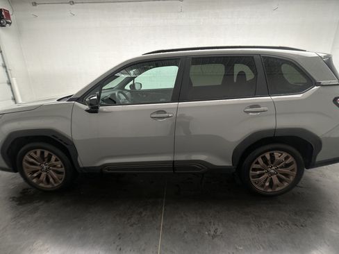 Used 2026 Subaru Forester Sport AWD/4WD image 5