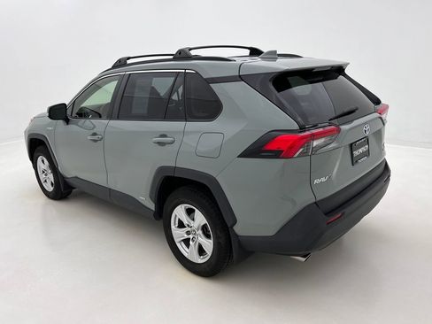 Used 2021 Toyota RAV4 XLE image 13