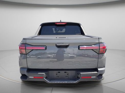 Certified 2024 Hyundai Santa Cruz SEL w/ Activity Package FWD image 5