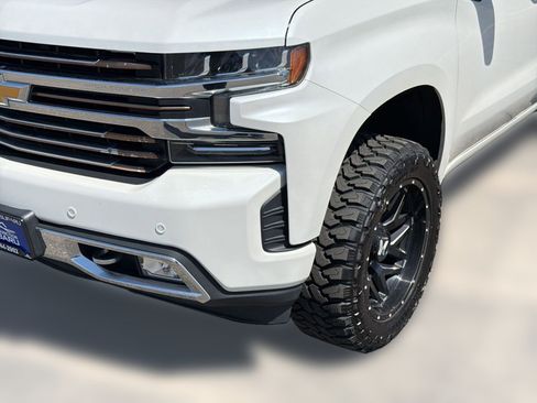 Used 2020 Chevrolet Silverado 1500 High Country AWD/4WD image 21