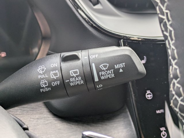 New 2026 Jeep Grand Cherokee Limited w/ Limited Altitude Package RWD image 32