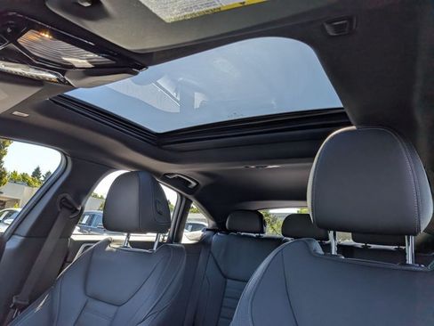 Certified 2023 BMW i4 eDrive40 w/ M Sport Package RWD image 16