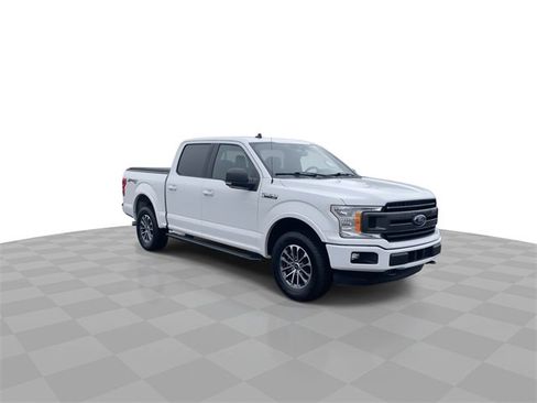 Used 2020 Ford F150 XLT w/ Equipment Group 302A Luxury image 2