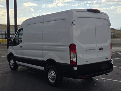 Used 2023 Ford Transit 250 Medium Roof AWD image 11