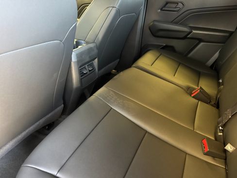 New 2026 Chevrolet Colorado Trail Boss AWD/4WD image 13